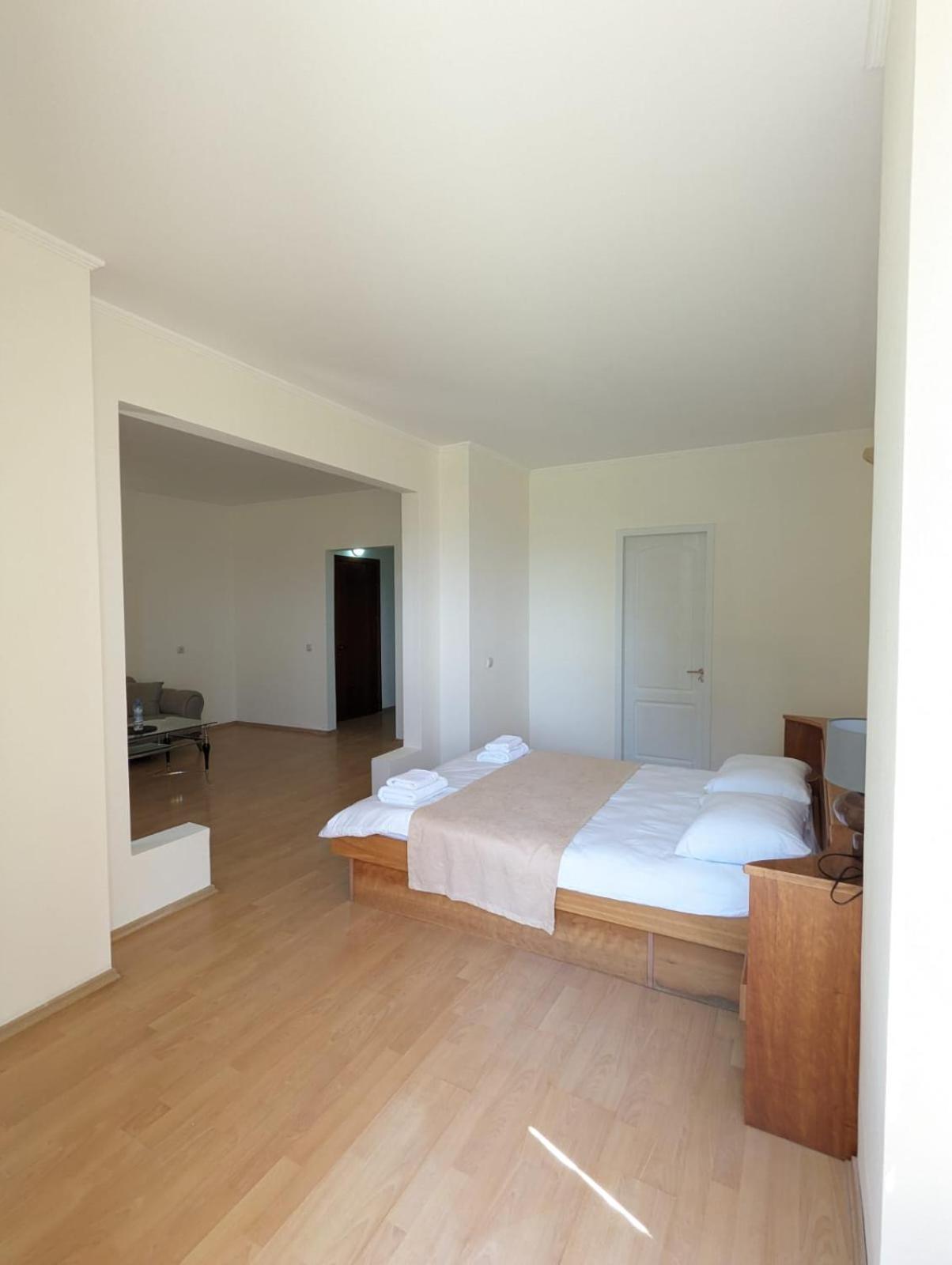 Hotel Tsiskari Ianet'i 外观 照片