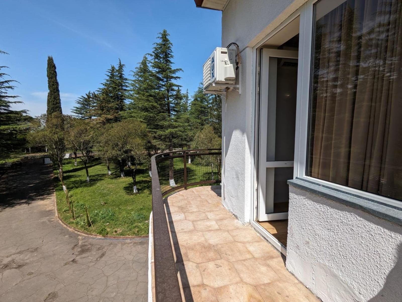 Hotel Tsiskari Ianet'i 外观 照片